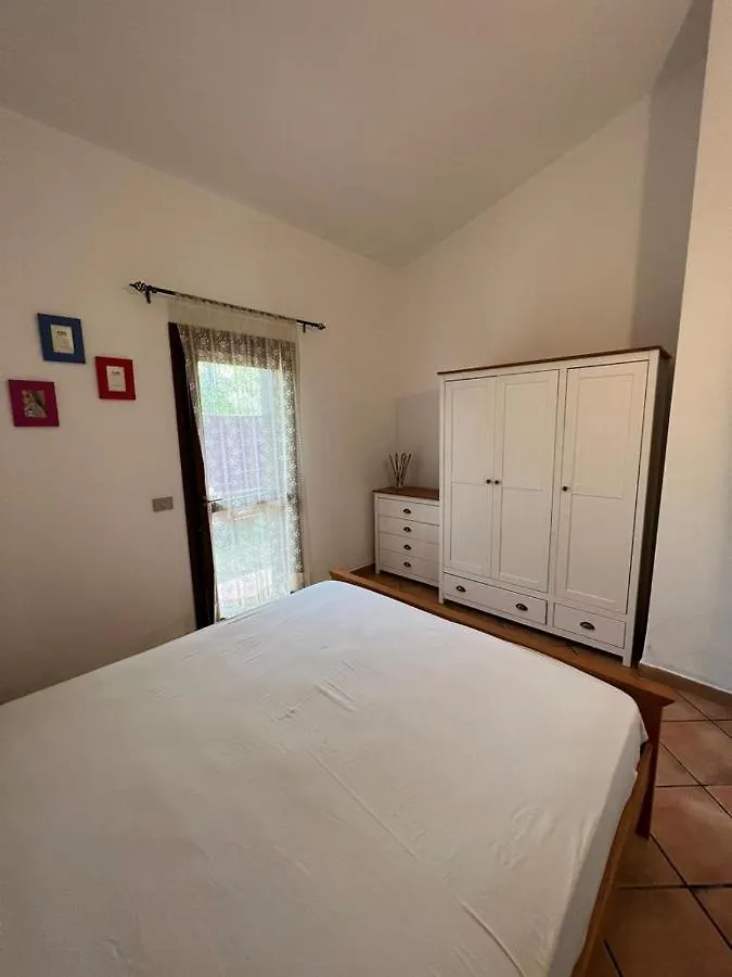 Casa Saturno Vila San Teodoro